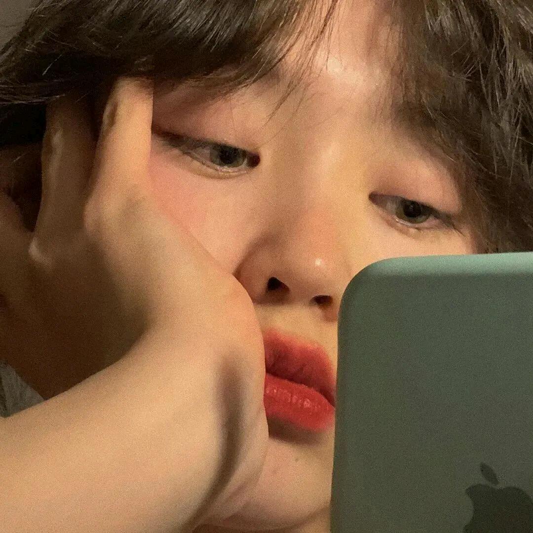 来自派大星的小美