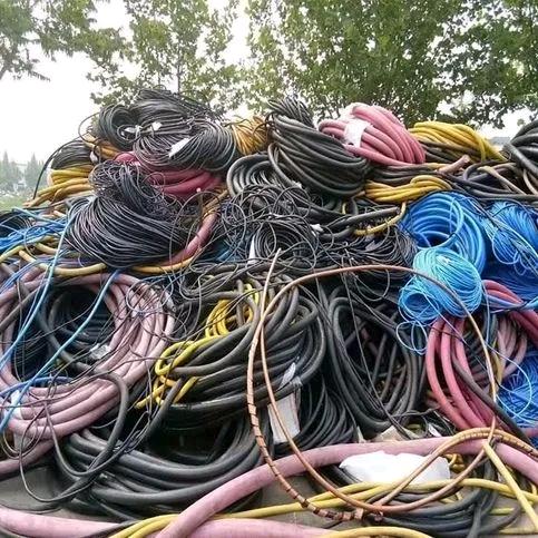 诚辉再生资源回收有限公司。