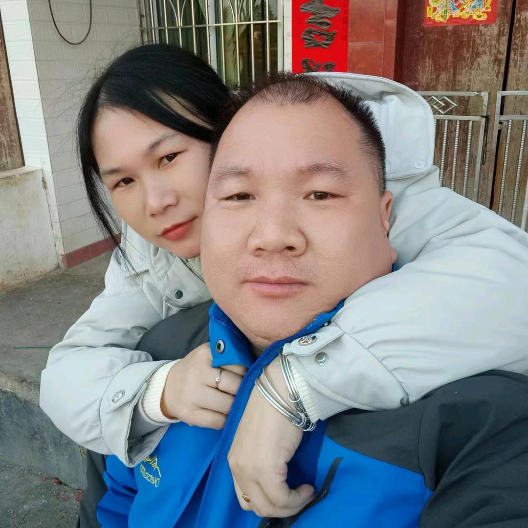 老张夫妇（不忘初心）