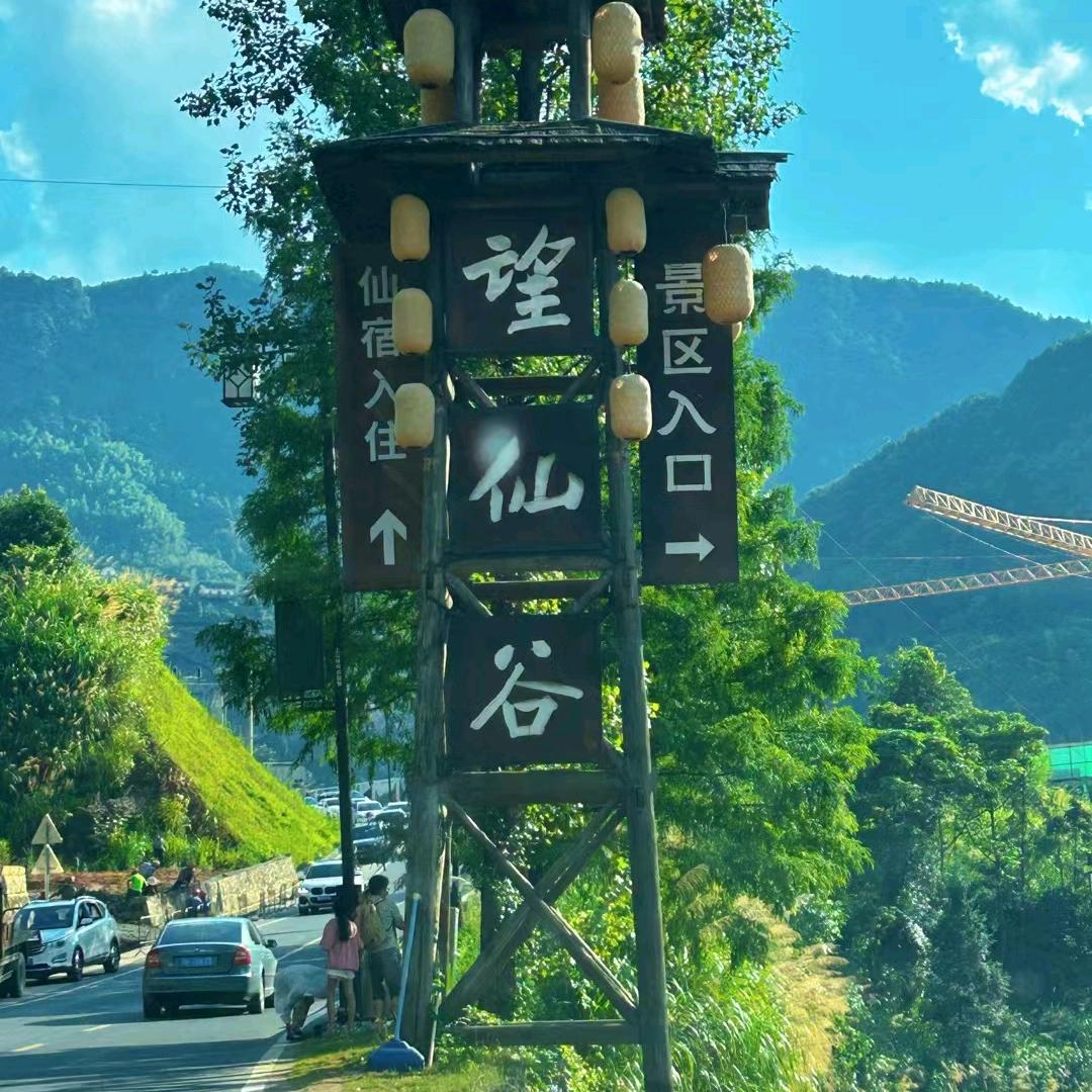 万丈高楼平地起，辉煌只能靠自己