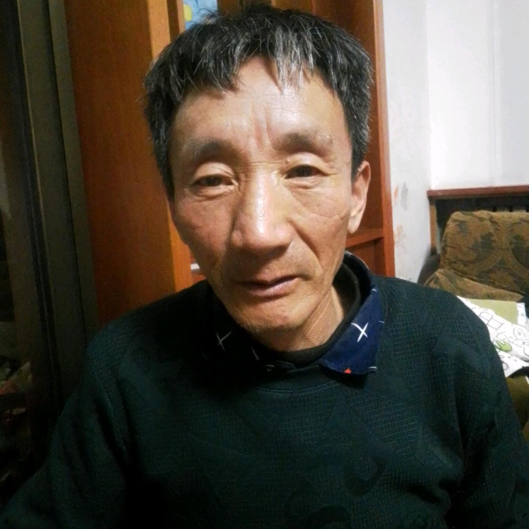 农民唱歌者