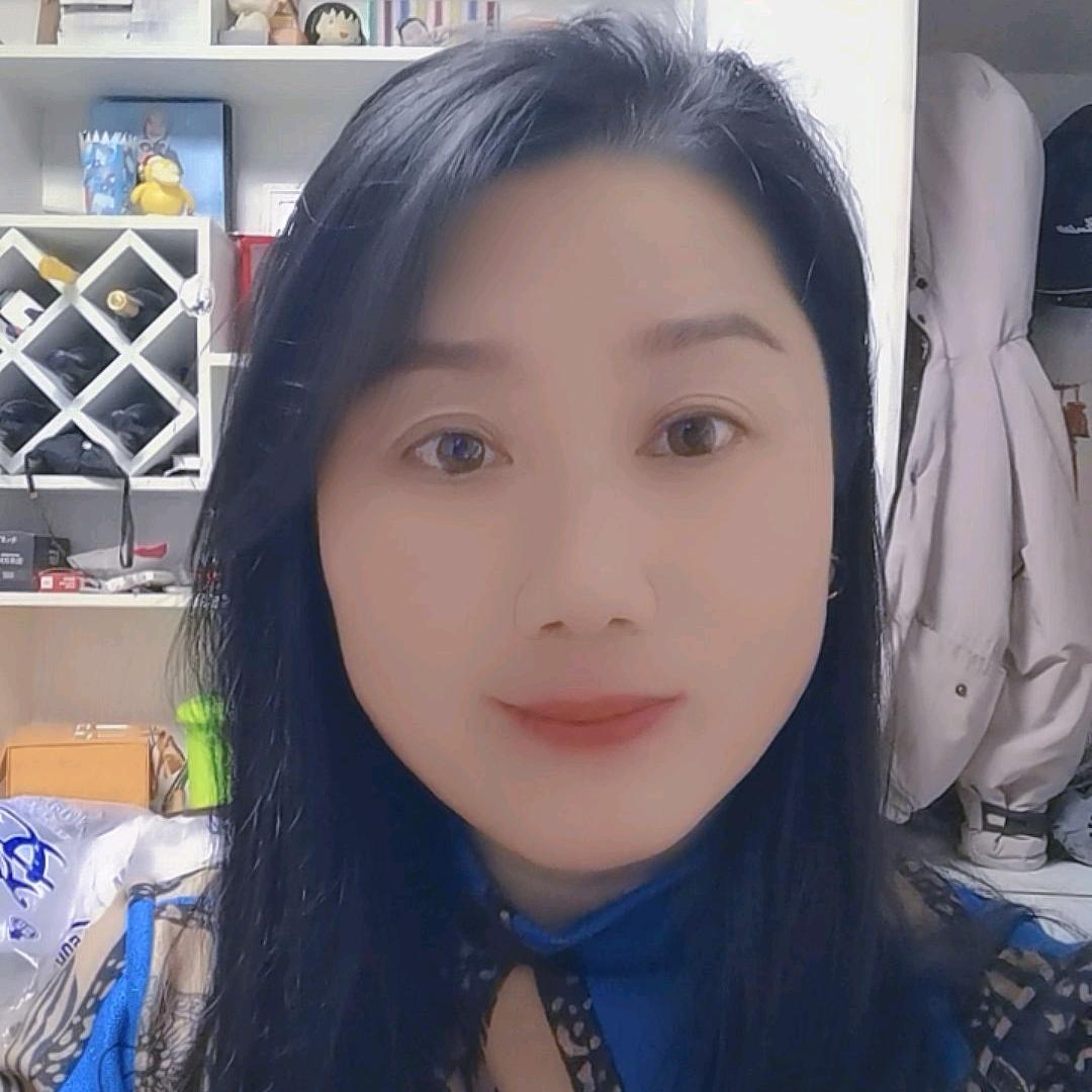 丽娟穿搭