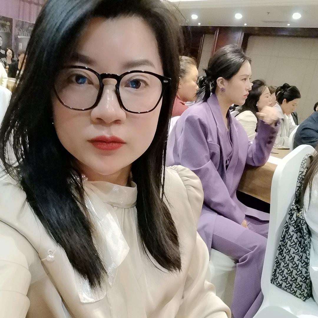 法洛蒂娜科技美肤馆