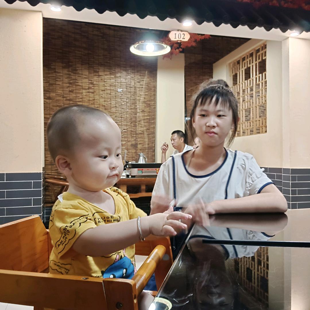 可乐妈🍏🍎