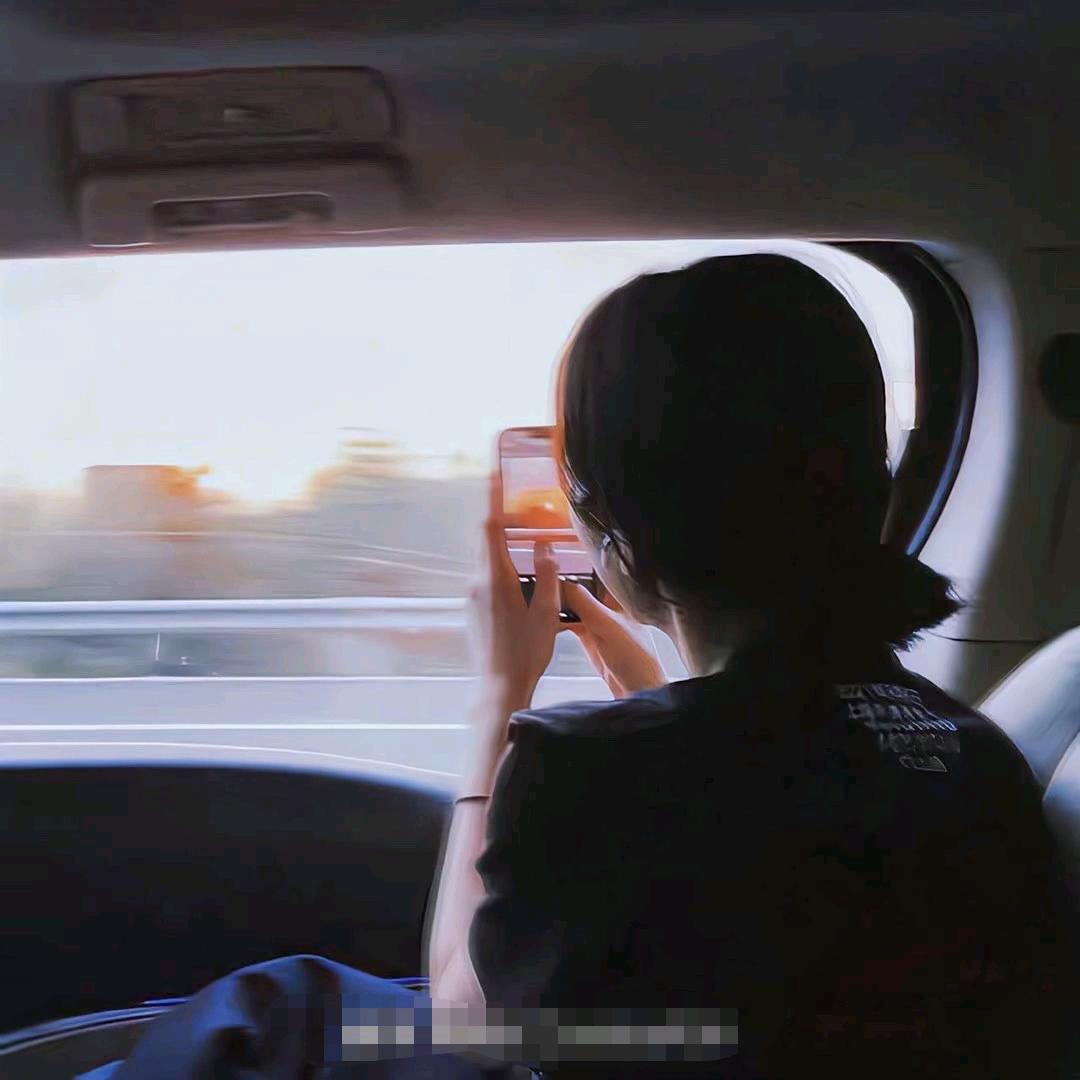 哲哲臻自由人男装(菏泽店)