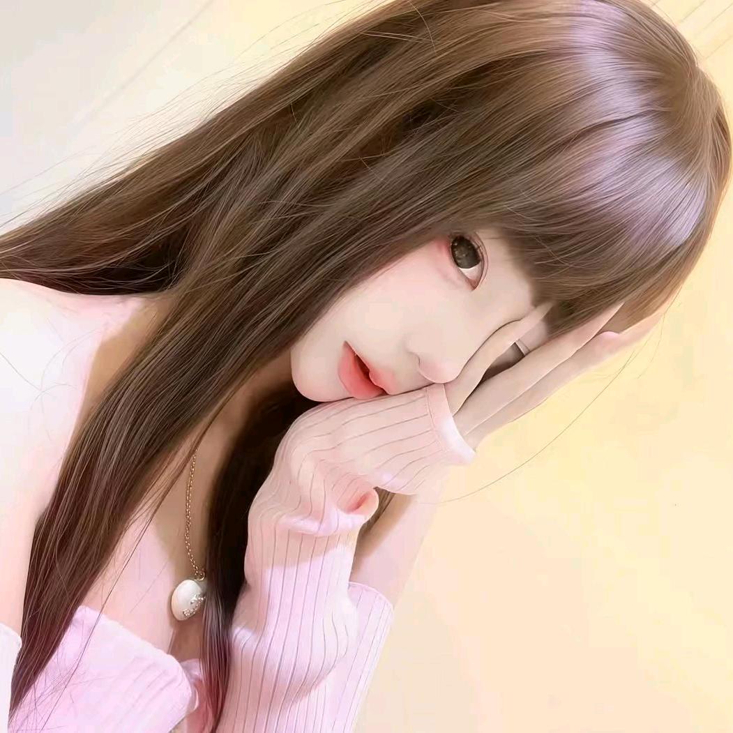 发呆的小绵羊.