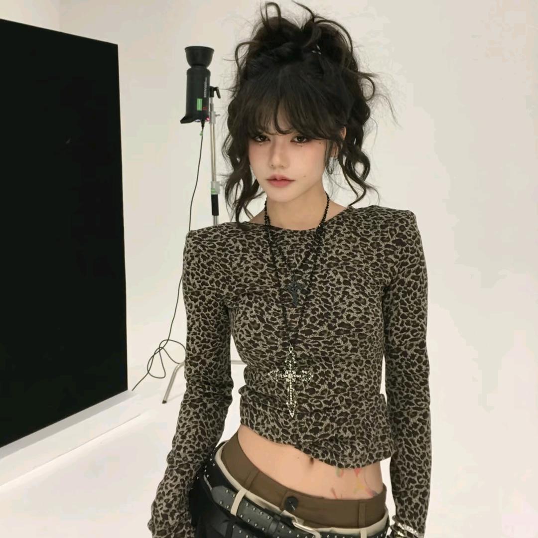 柳如烟女大双鱼座单纯好片