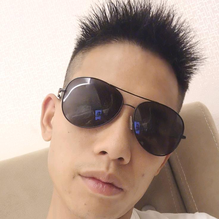 若离只是顷刻间