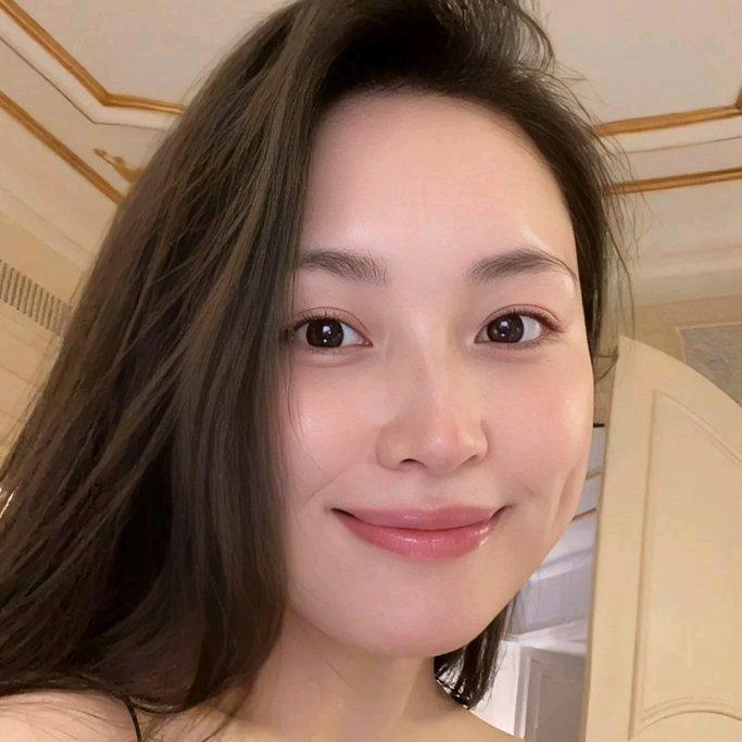 玥 玥