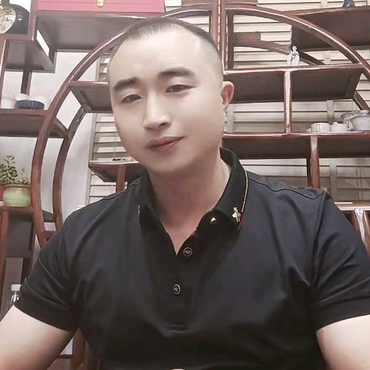 隔壁老杨