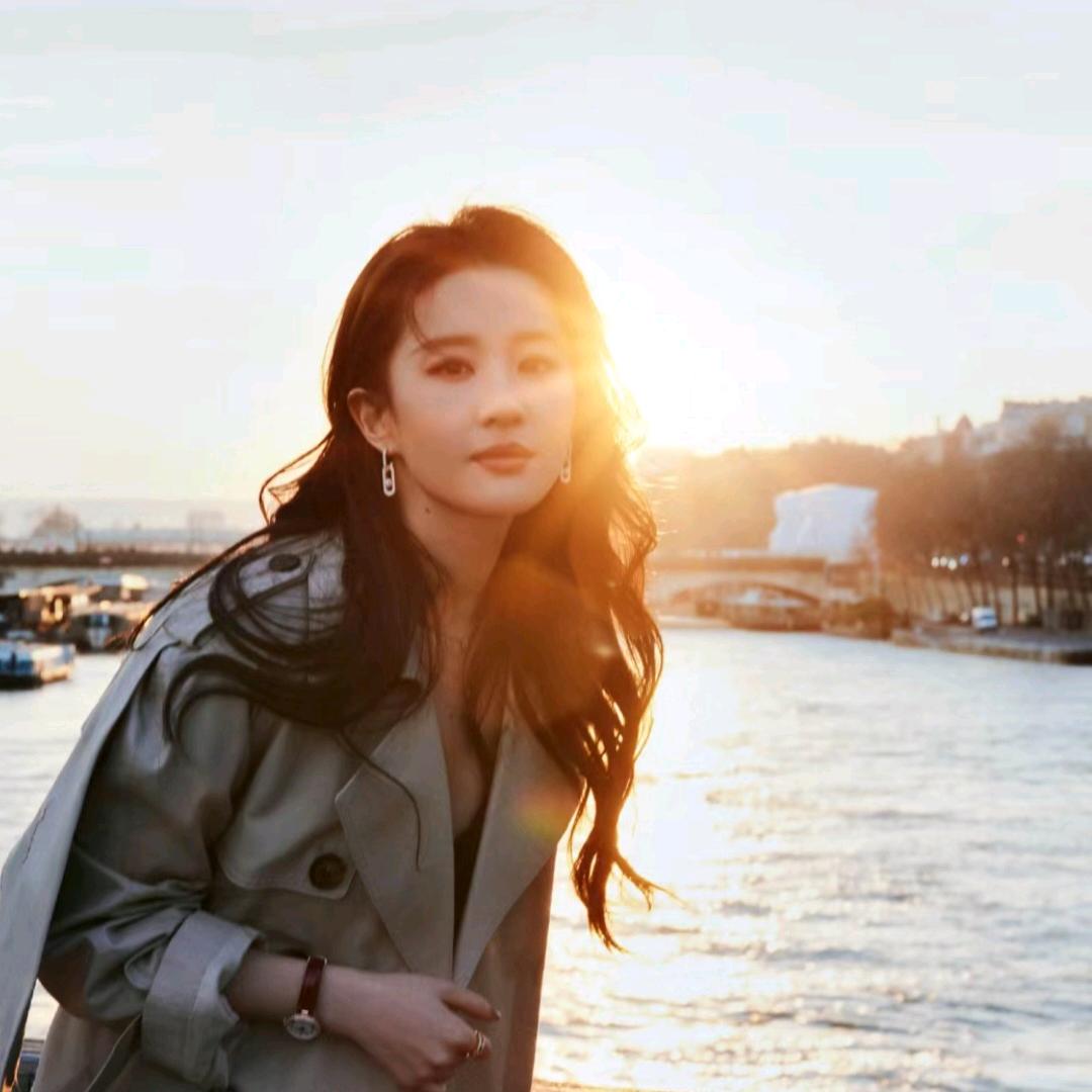 尼大爷的二奶奶的三舅姥爷的七叭叭叭