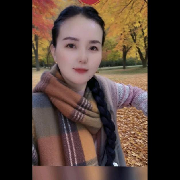 斯琴高娃（在藏区）