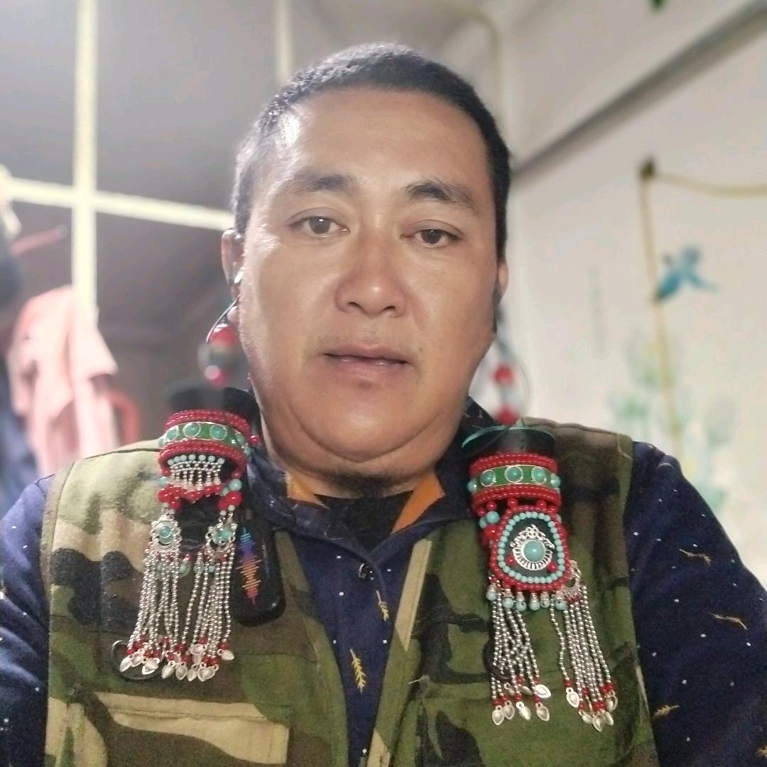 草原残疾狼乡村创业