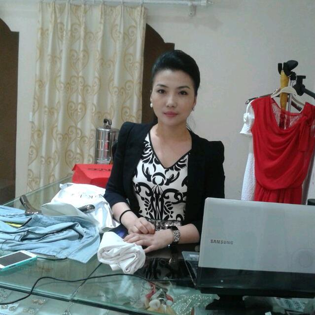 气质名媛精品女装