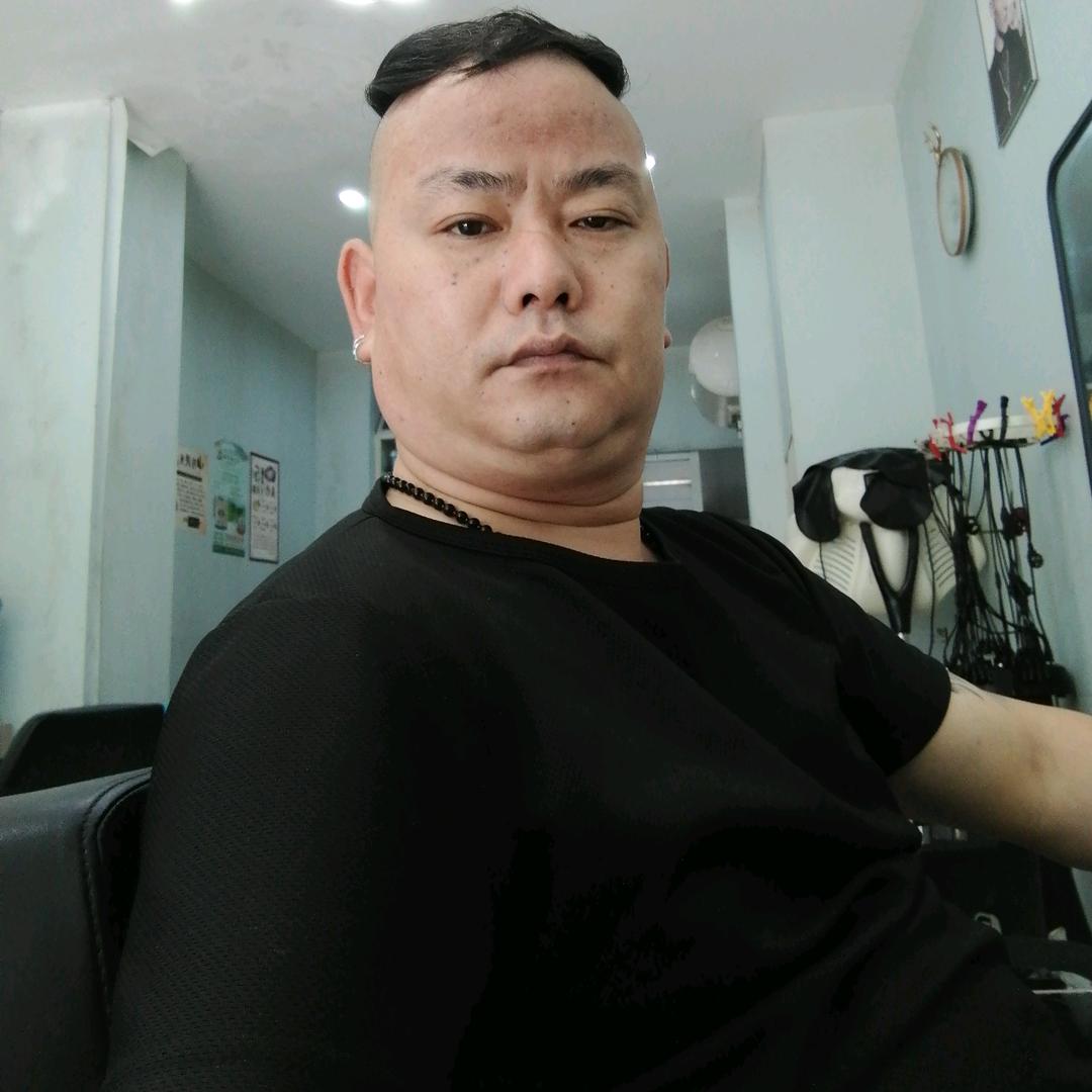 ℘💞᪲孤独᭄ᩚ꯭ᩚ的狼💞᭄