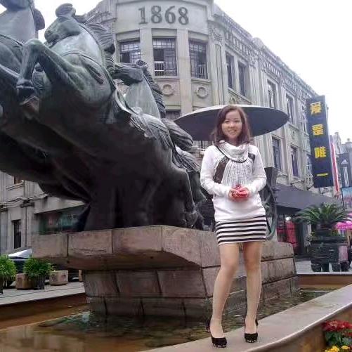 玉翼婵娟