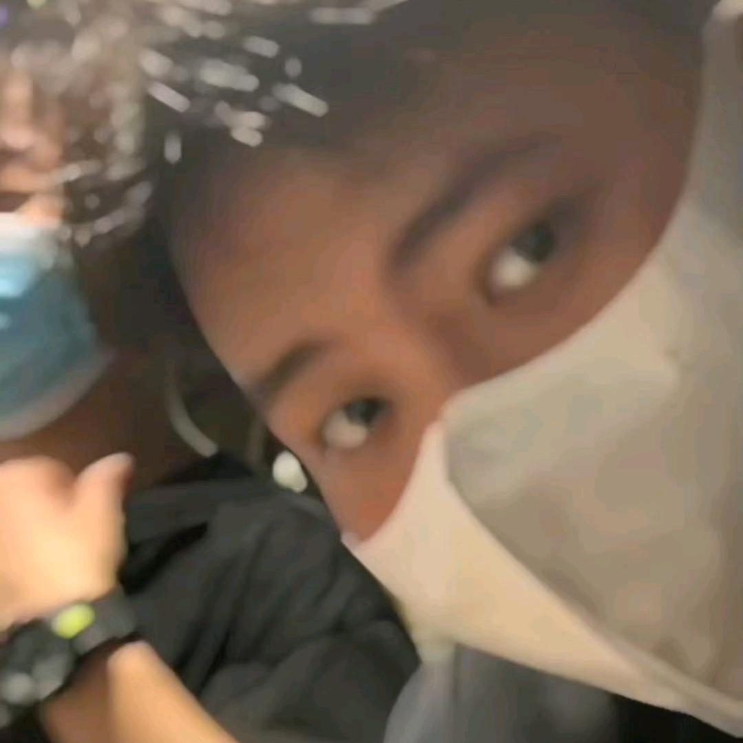 垃圾桶套头装帅