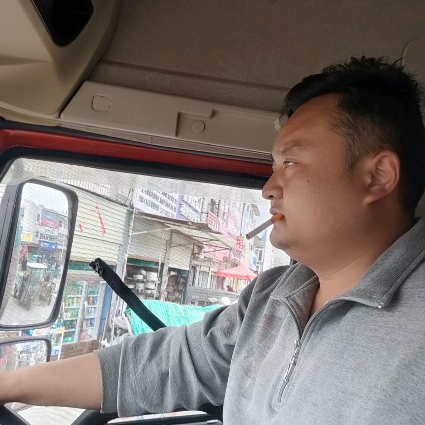 隔壁你   王哥