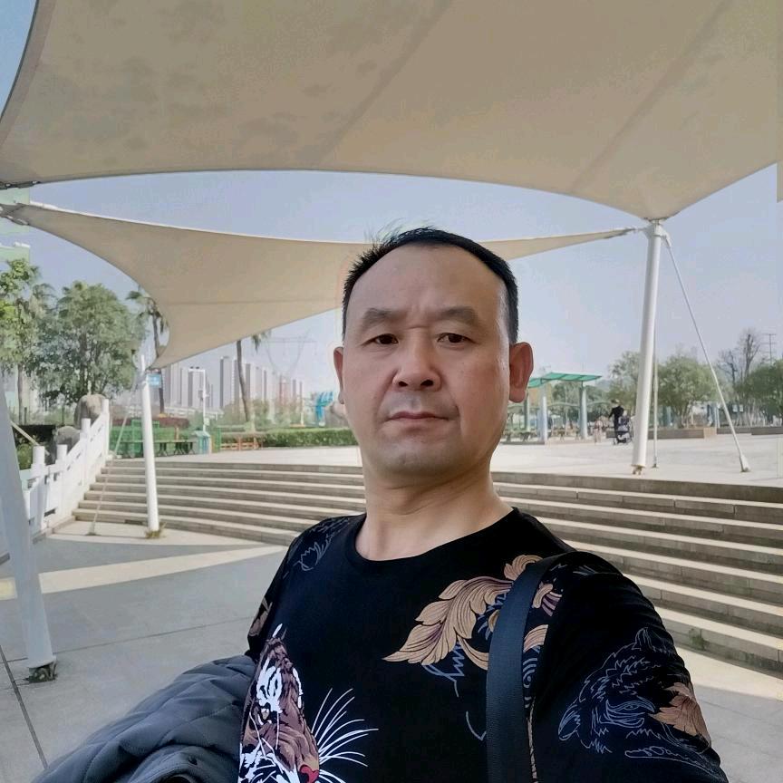 龙哥