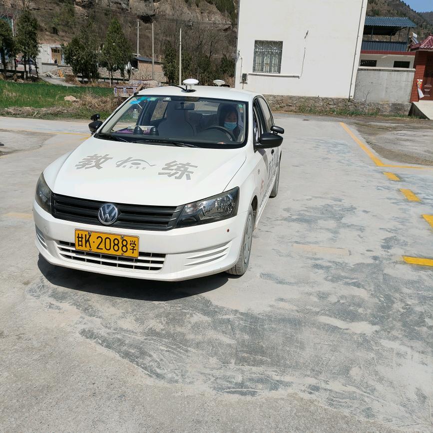 康安驾校张教练