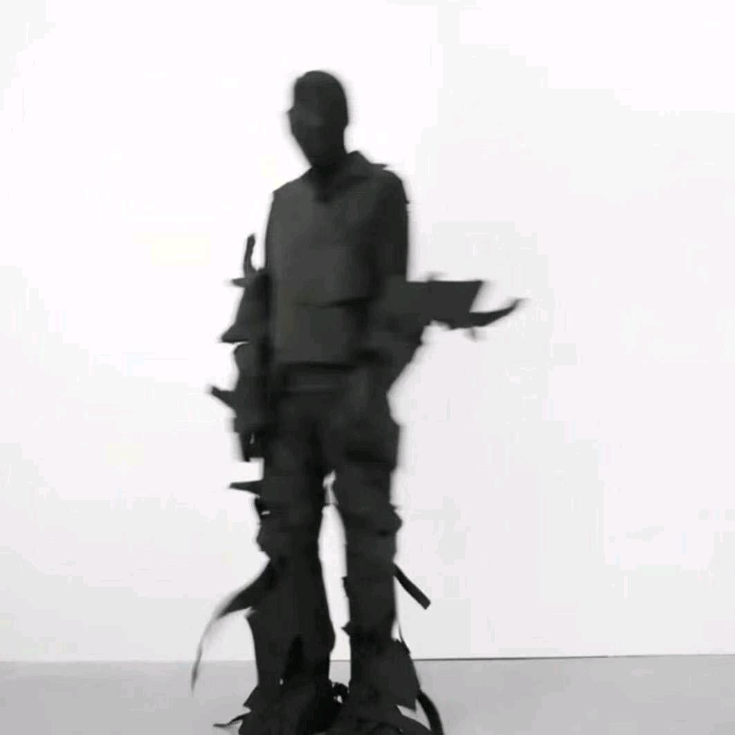 RR037