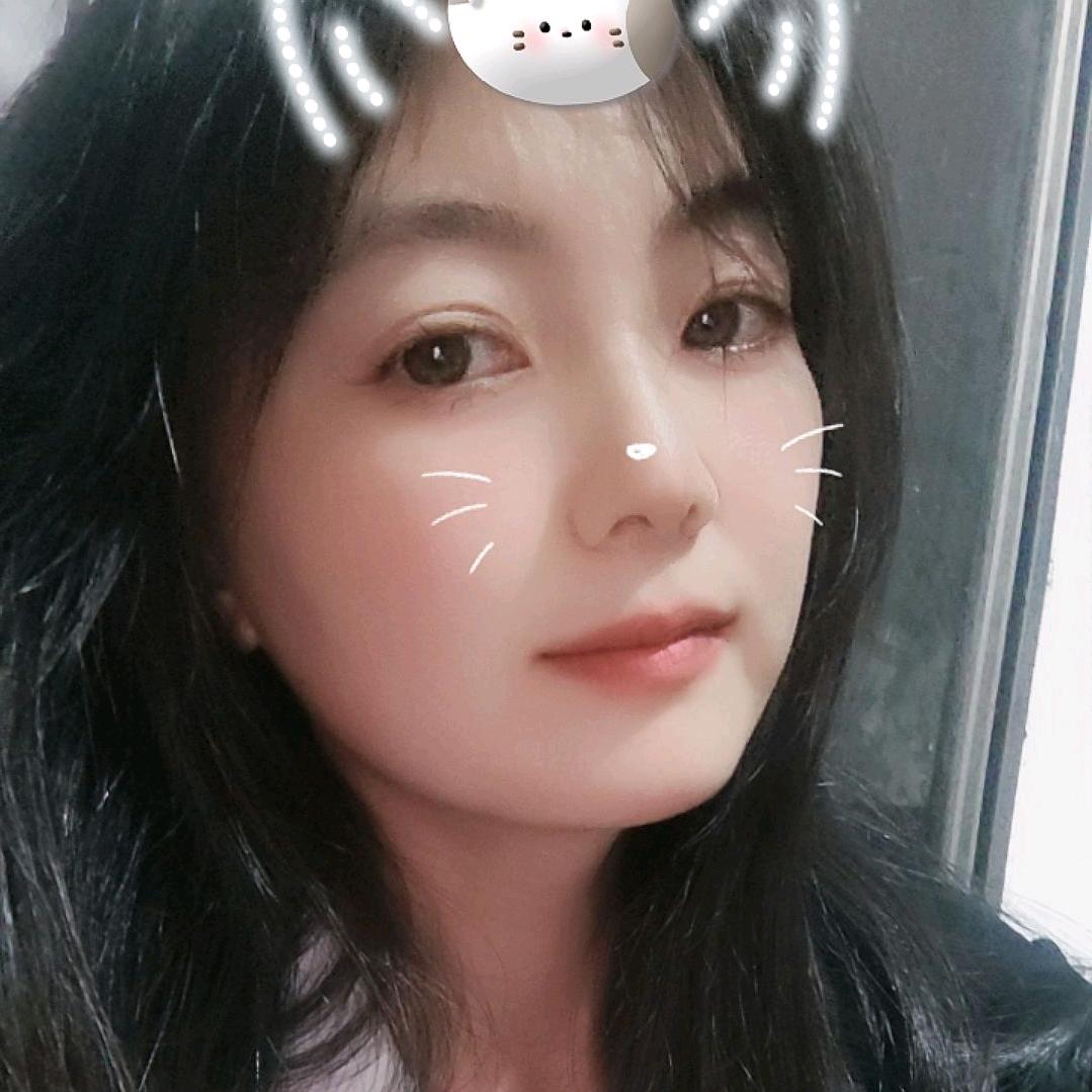 ృ༊丽花朵♡ ༘