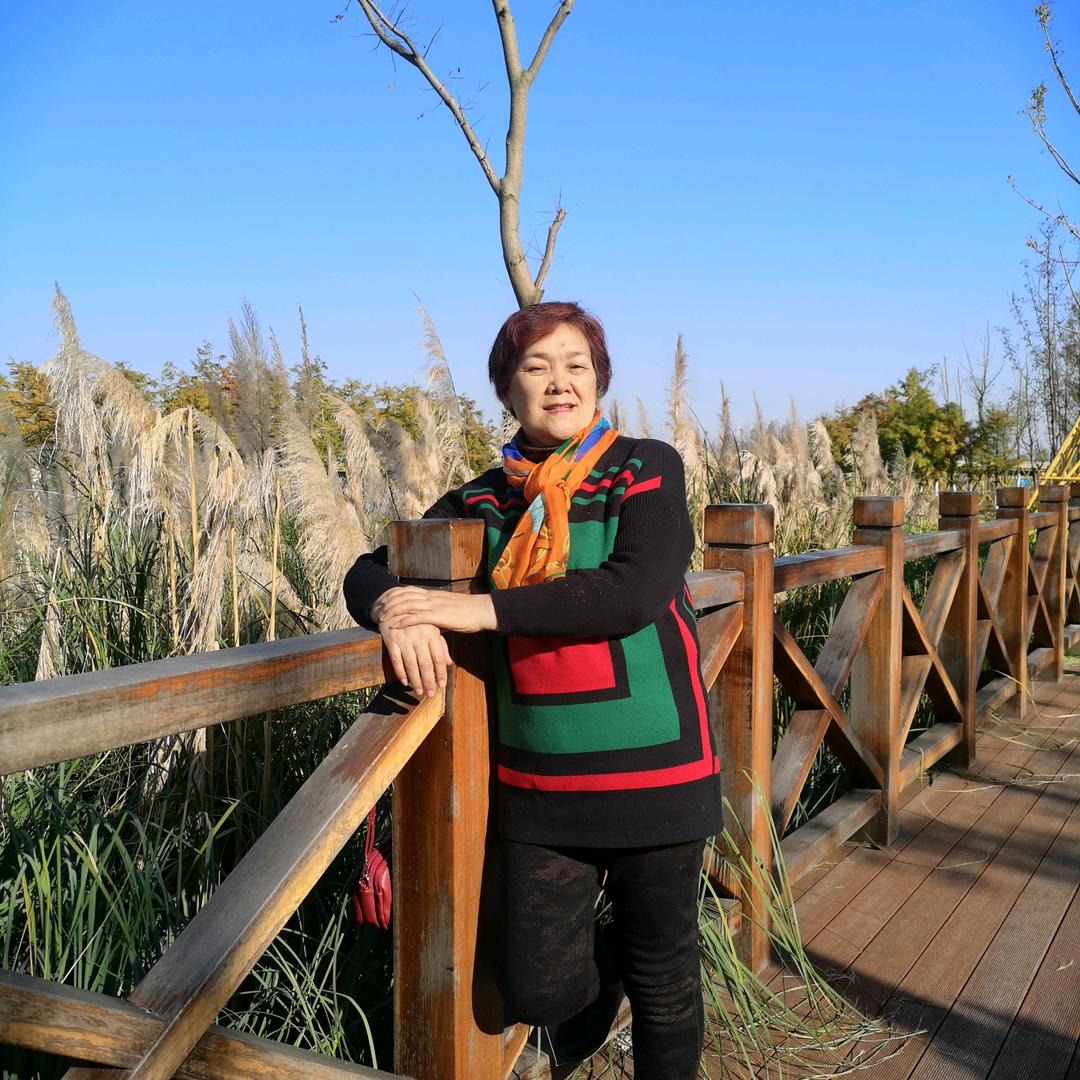 李爱微