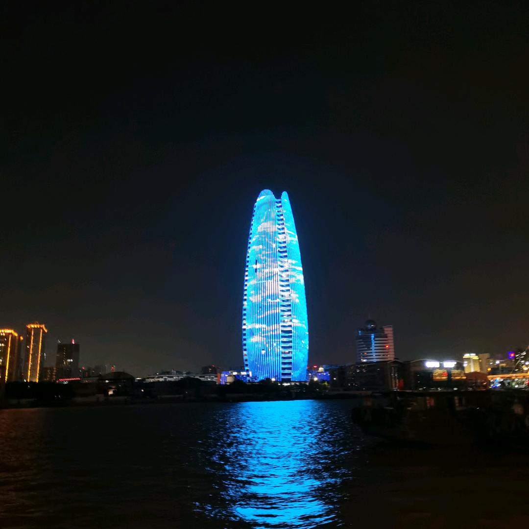 詹姆斯金