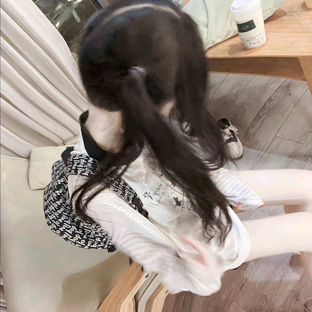 萌.