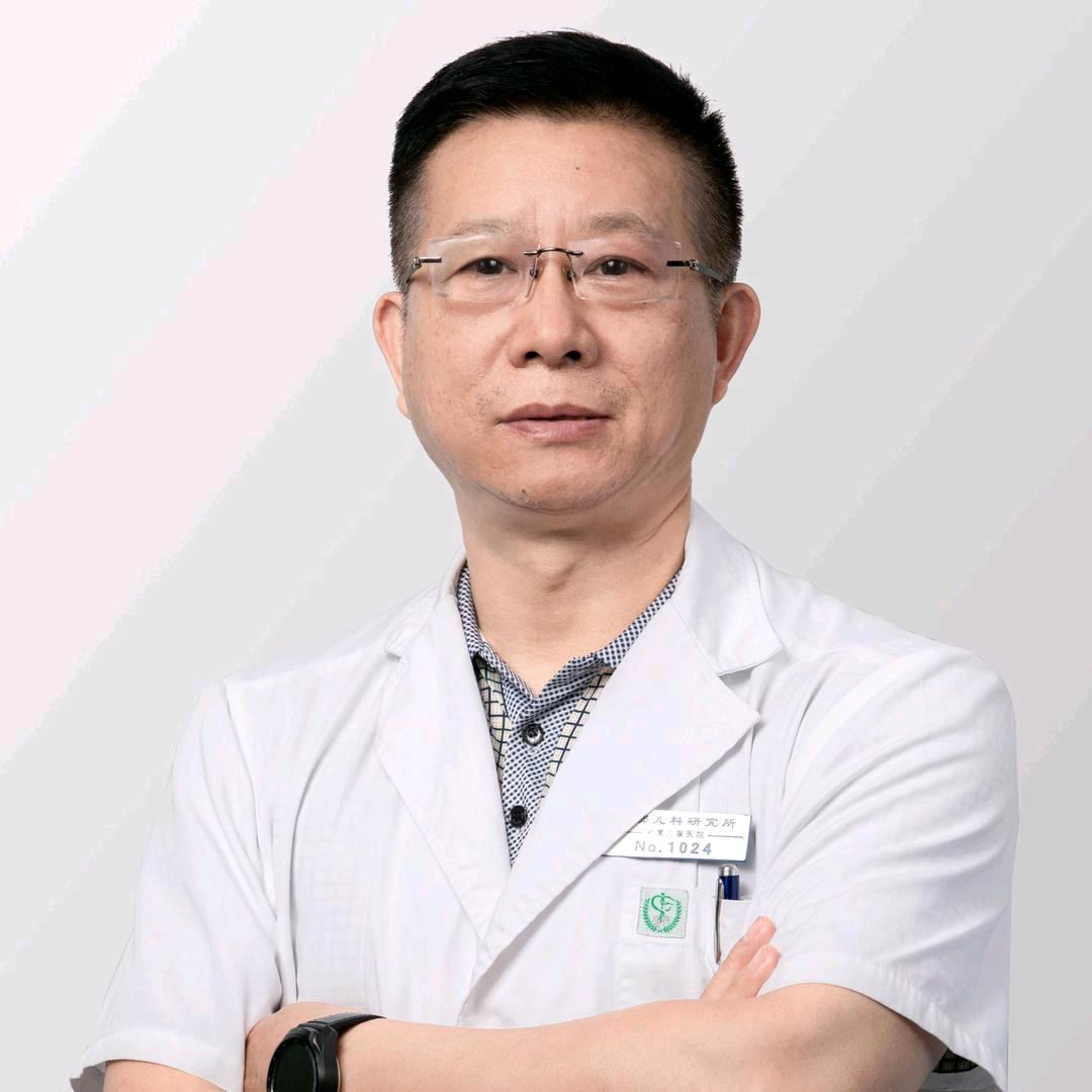 儿研所斜颈专家邓京城