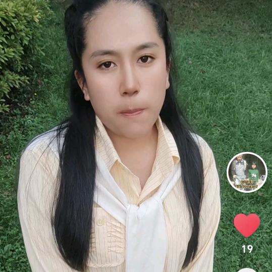 唐英