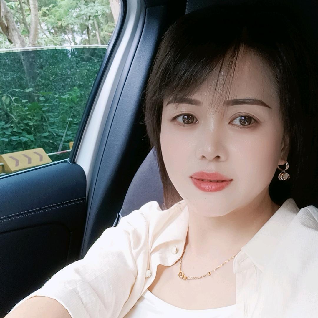 张玲