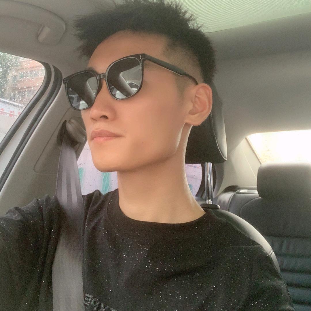 云山、潮仕盟仓储店