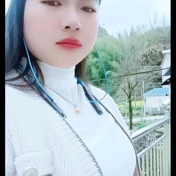 贵州单身妹88年的。