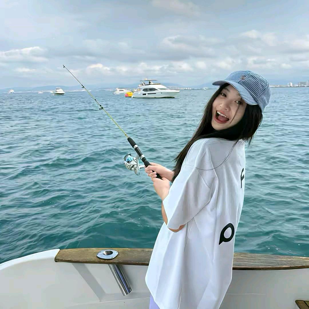 ZRQ^🕸️