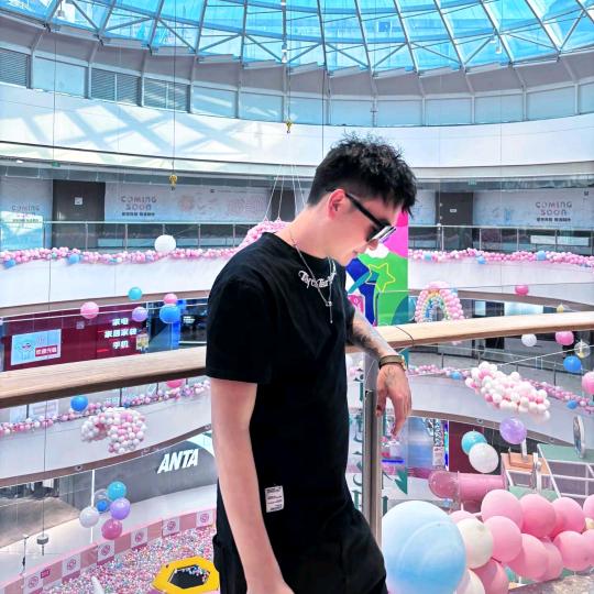 庄页STUDIO