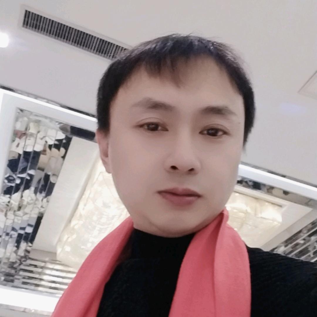 张店玥把智能锁