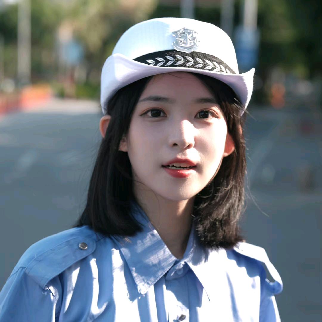 易股怪峰
