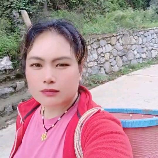 刘三妹卖蜂蜜