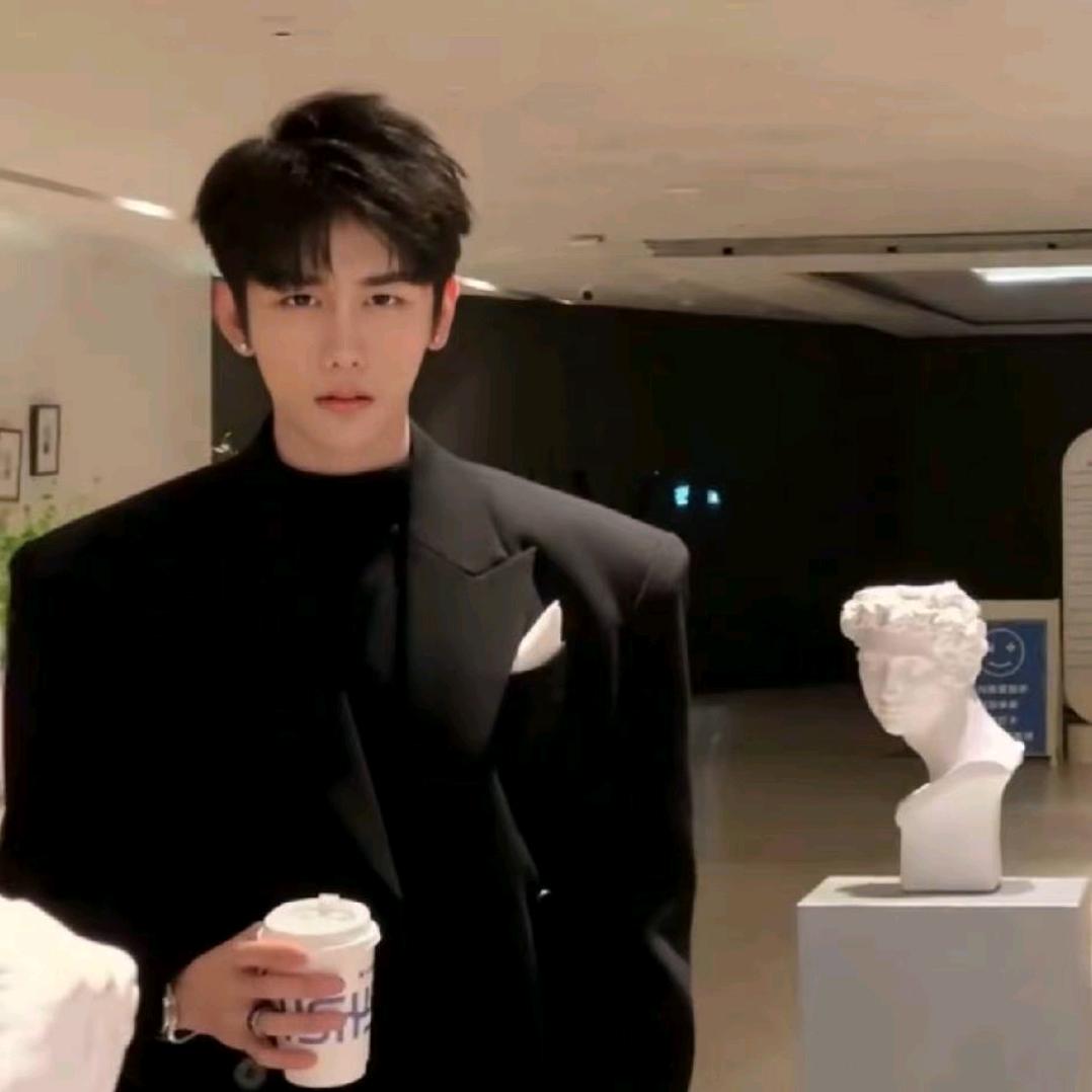 霸凯传媒江左星