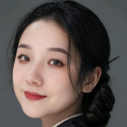 落单的玉兰花