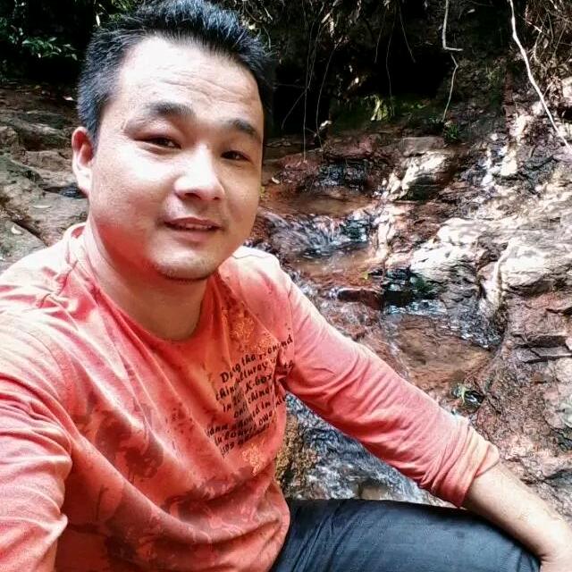 李 想