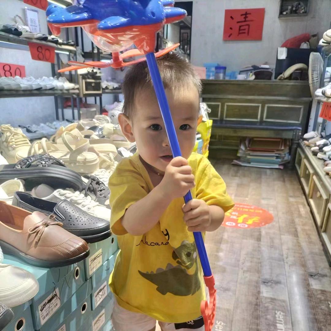 随便睡人的尹志平头像