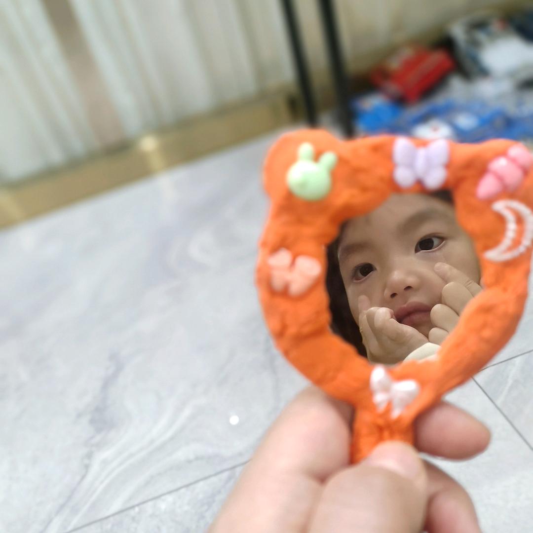 尹翠斯汀