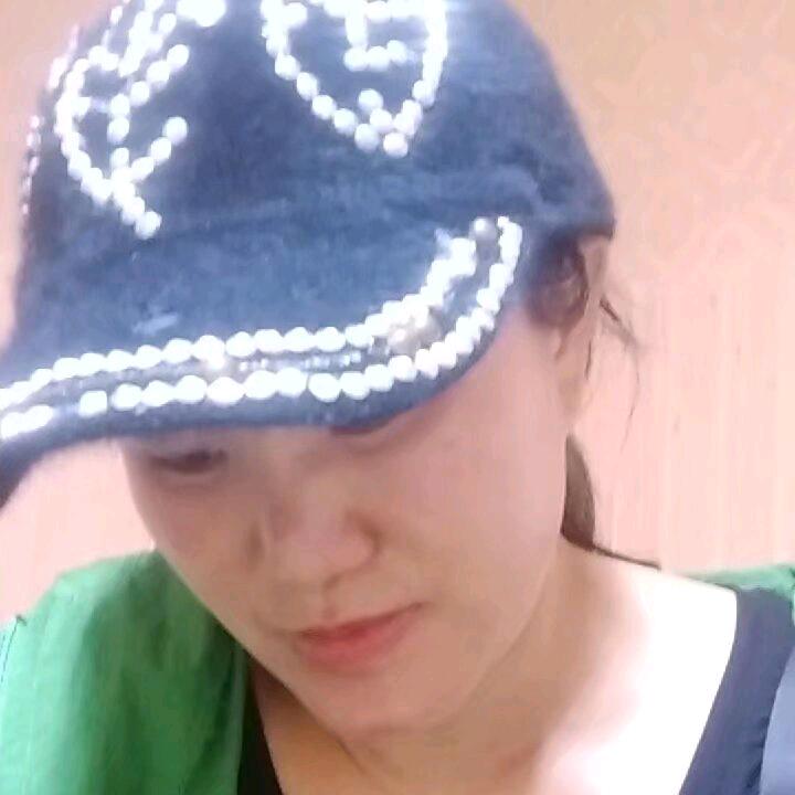 《余小六》