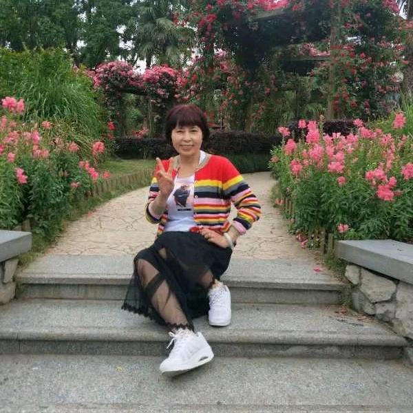 曲曲玲珑儿🌺🌺🌺