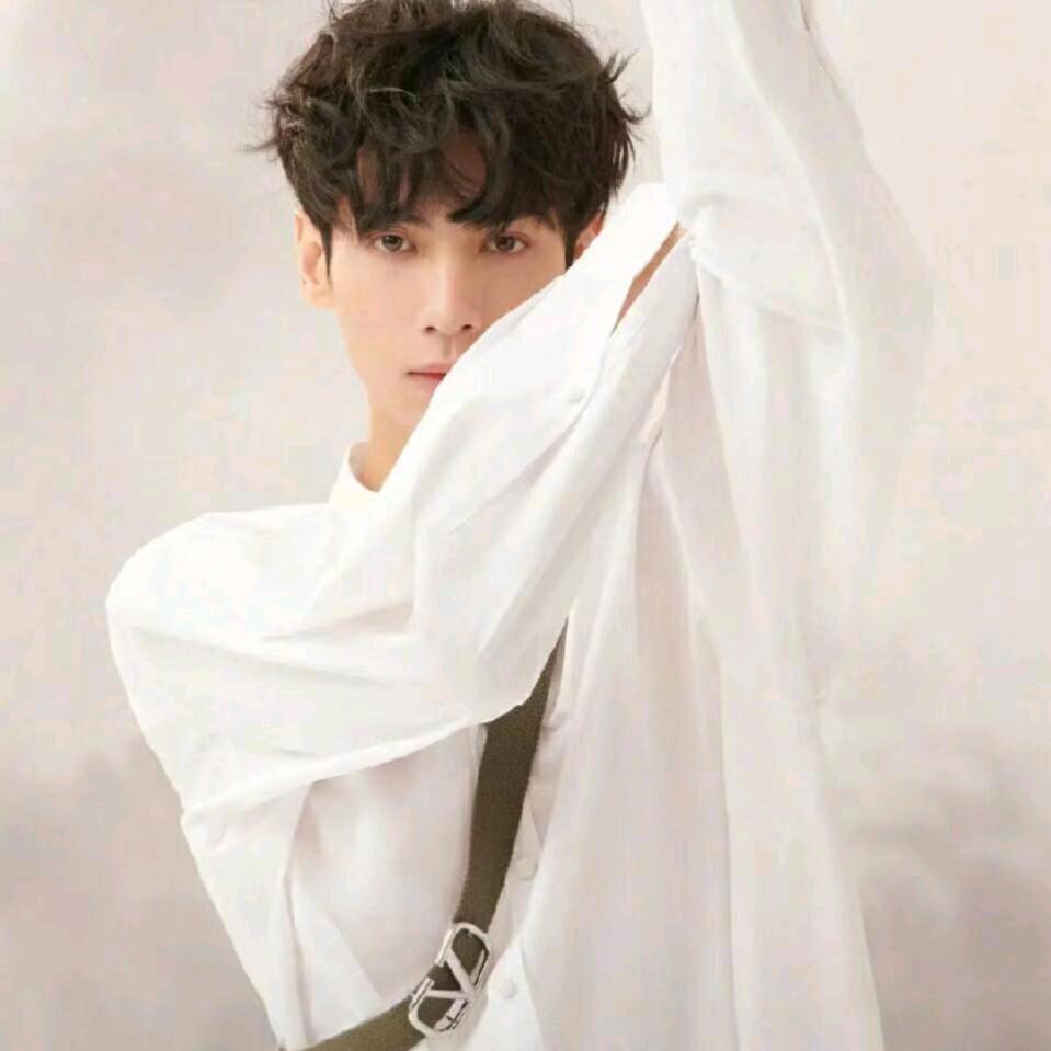 兜里🈶糖糖（九爷）