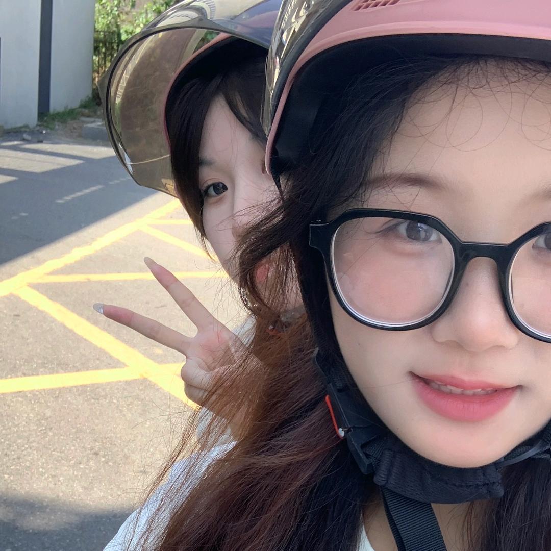 慵懒的杨