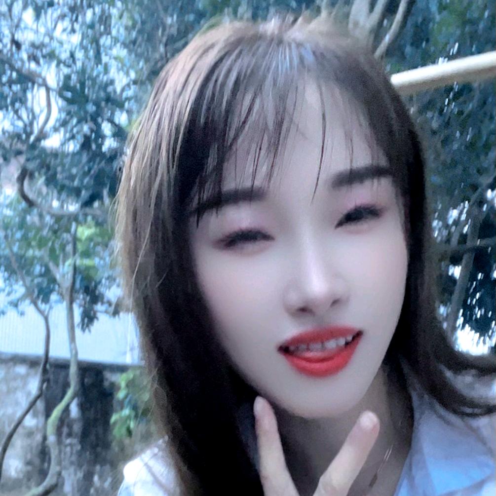 离婚人专心赚钱养孩子