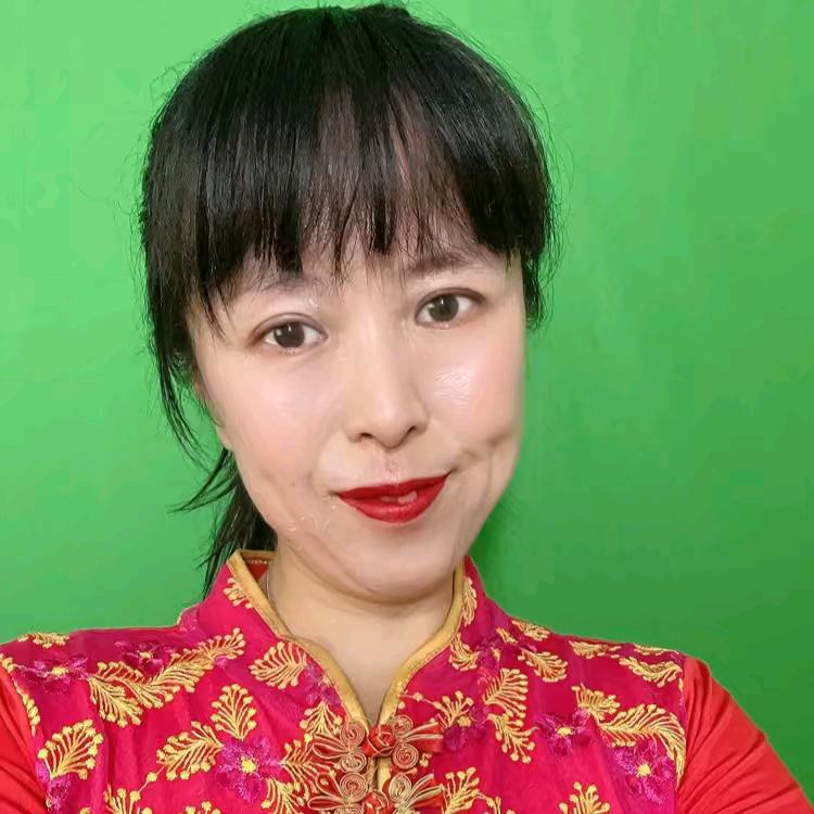 西西爱歌舞